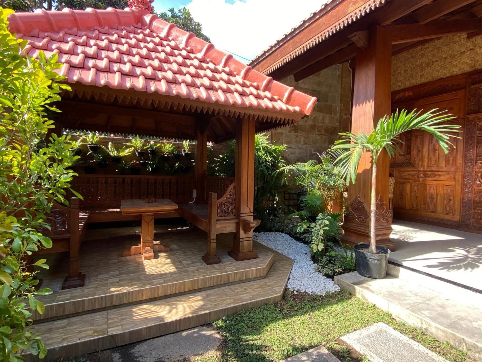 Ostello Revive By Snooze Banyuwangi  Esterno foto